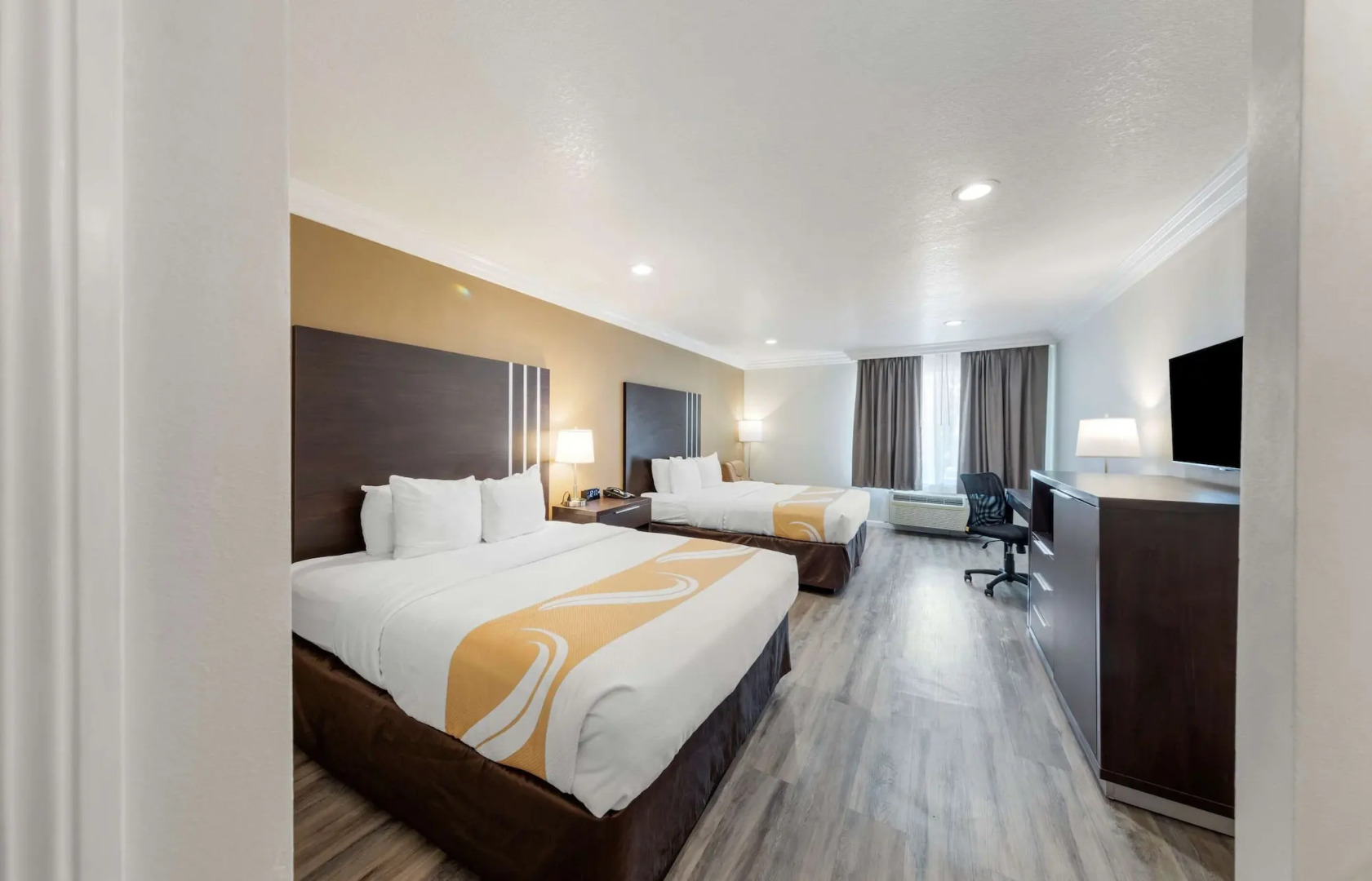 Photo - Quality Inn Long Beach - Signal Hill