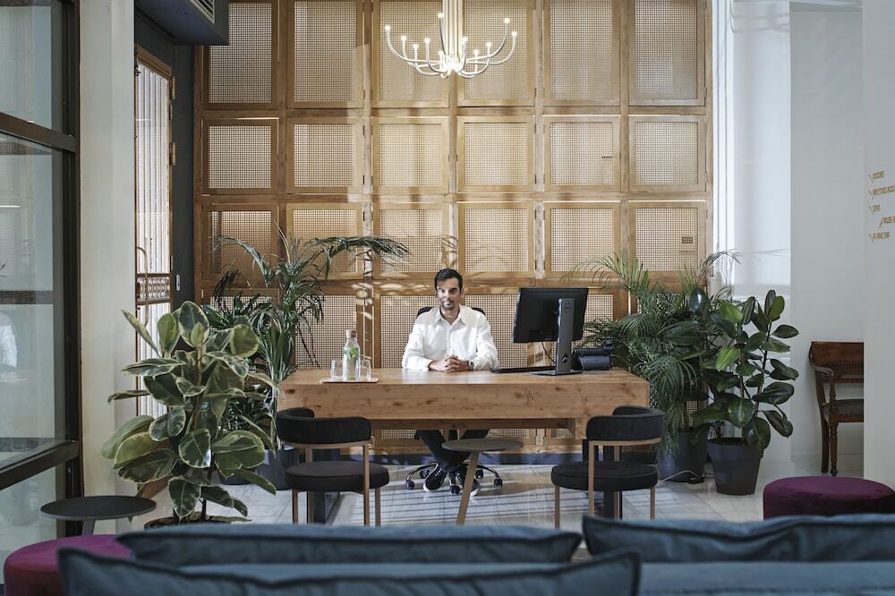 Photo - The Gem Society Hotel