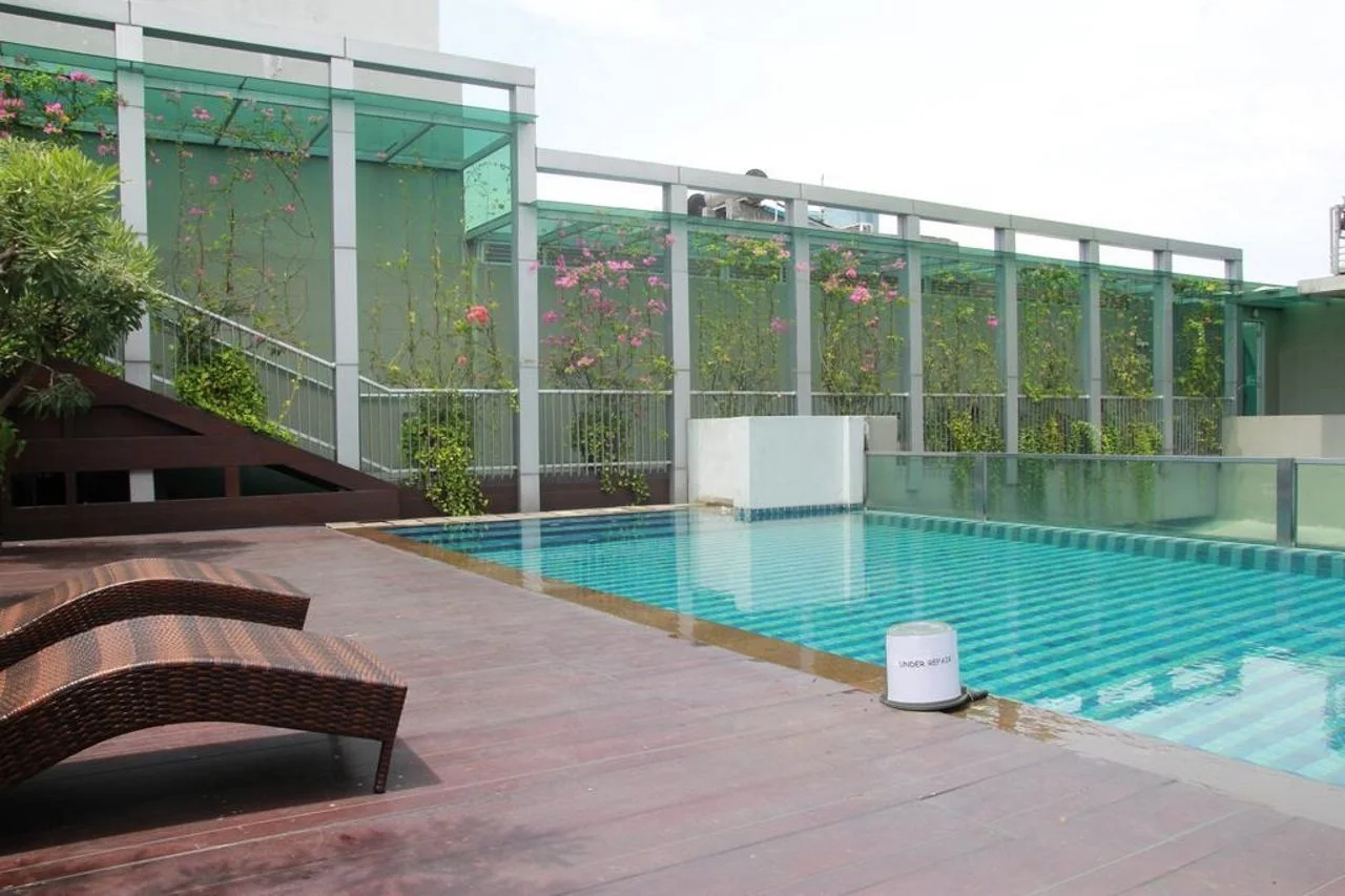 Photo - Sparks Life Jakarta, ARTOTEL Curated
