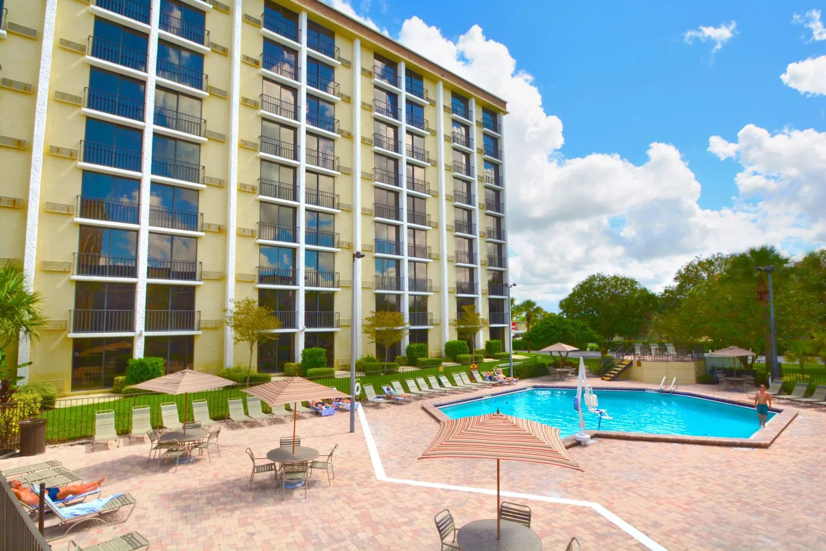 Photo - Rosen Inn, closest to Universal