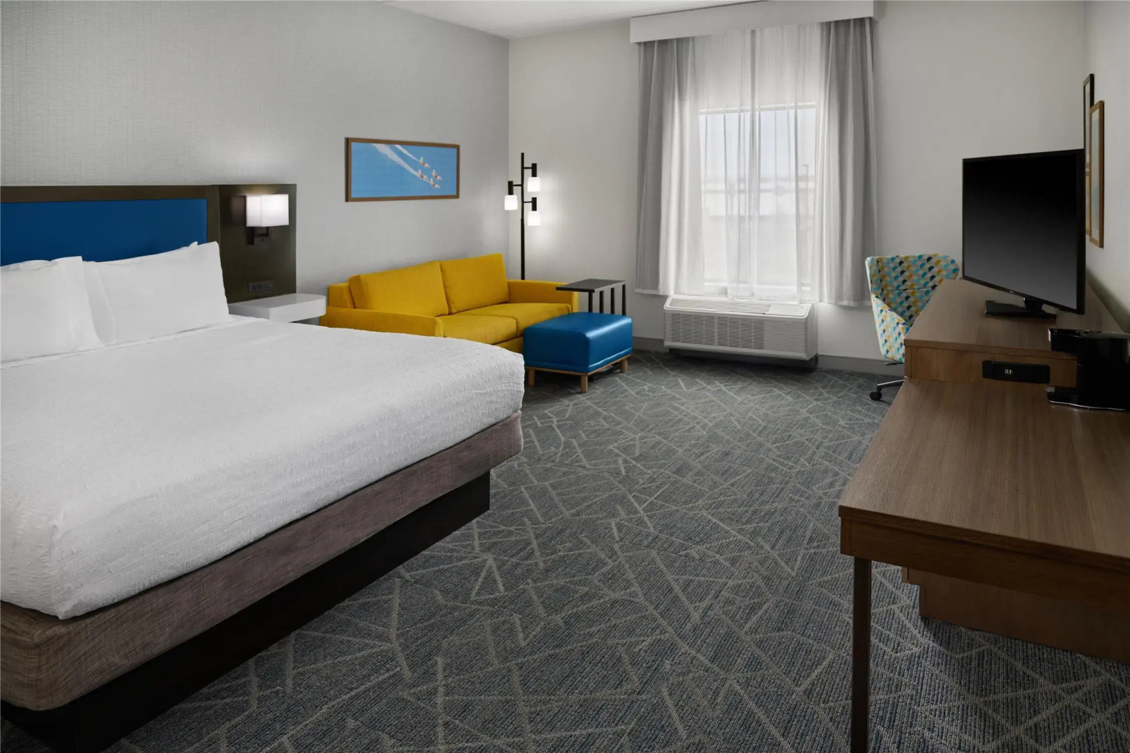 Photo - Hampton Inn & Suites Syracuse North Airport Area