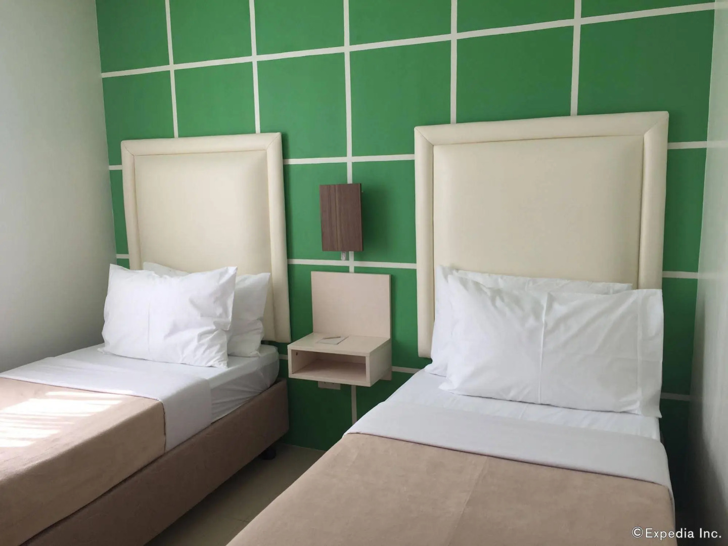 Photo - Cebu Uncle Toms Cabin Hotel powered by Cocotel