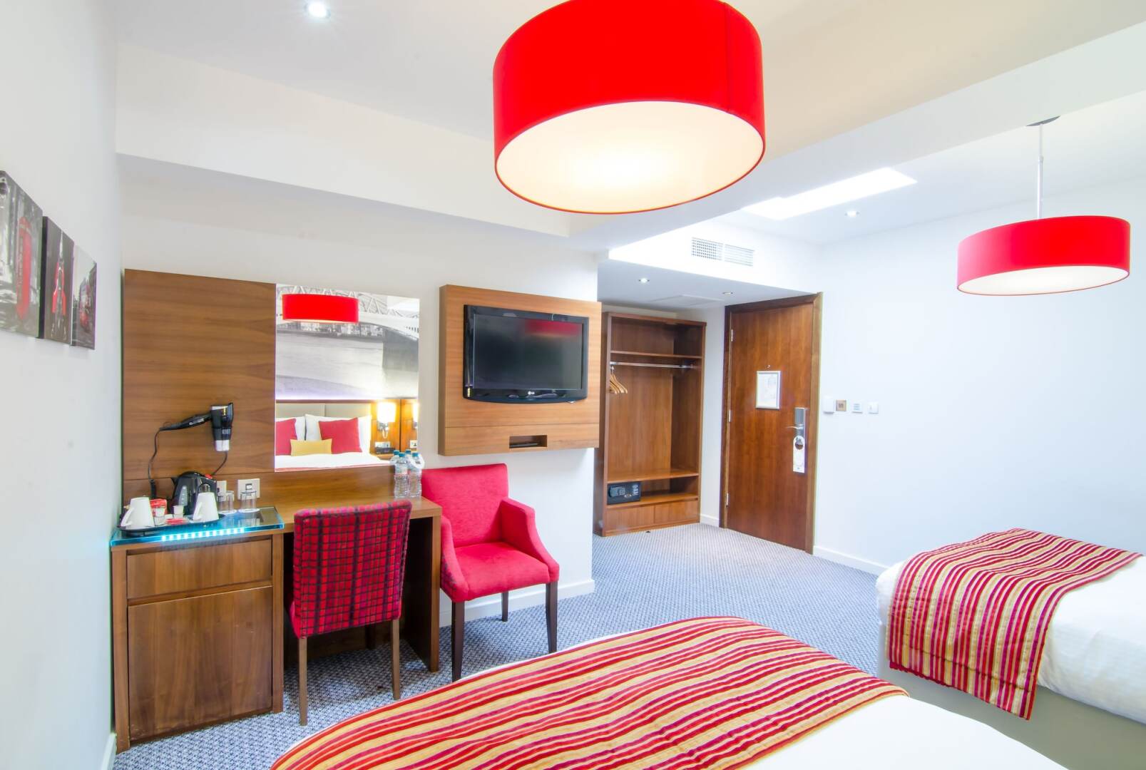 Photo - Seraphine Hammersmith Hotel