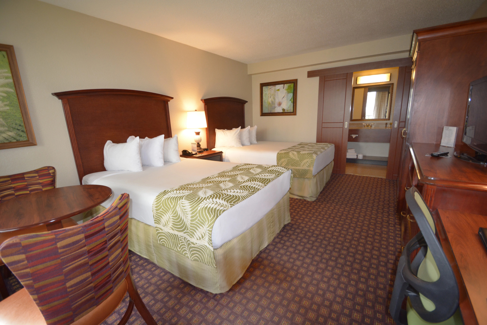 Photo - Rosen Inn, closest to Universal
