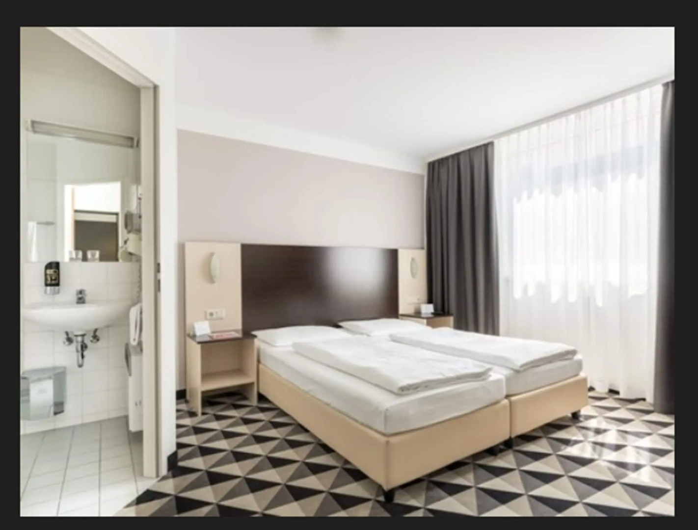 Foto - Premier Inn Wien City Hauptbahnhof