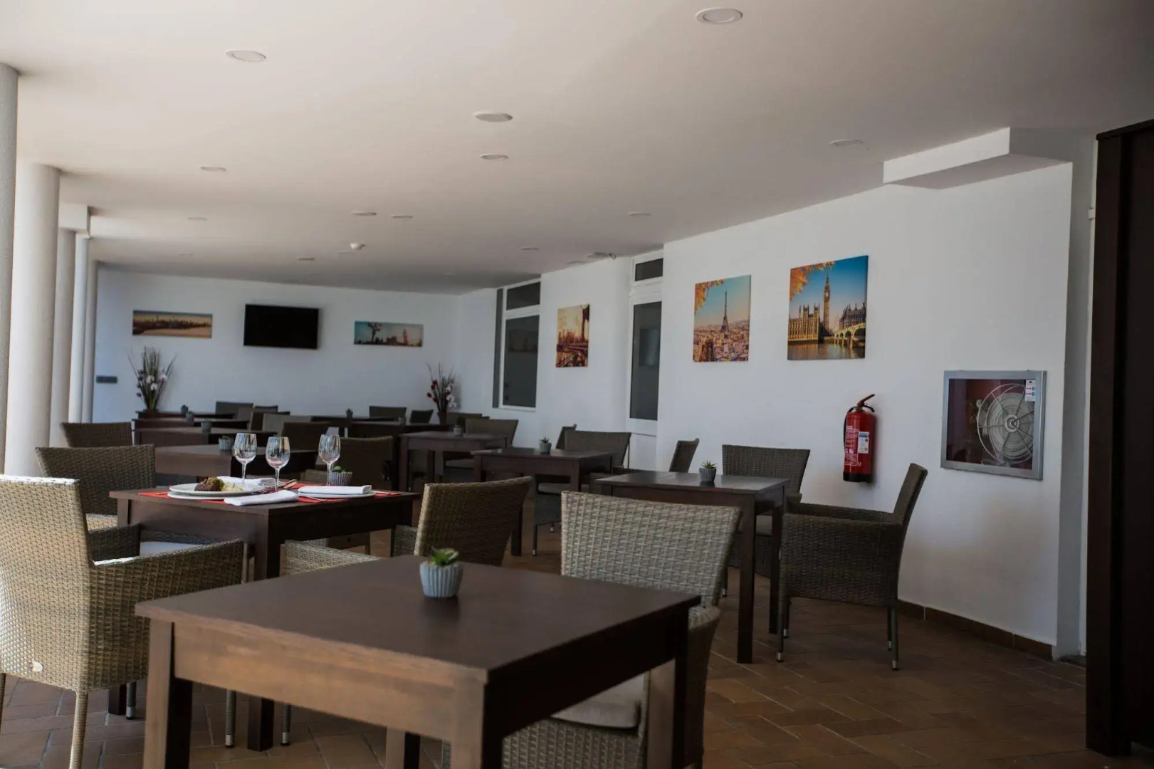 Photo - Santa Cruz Village Hotel