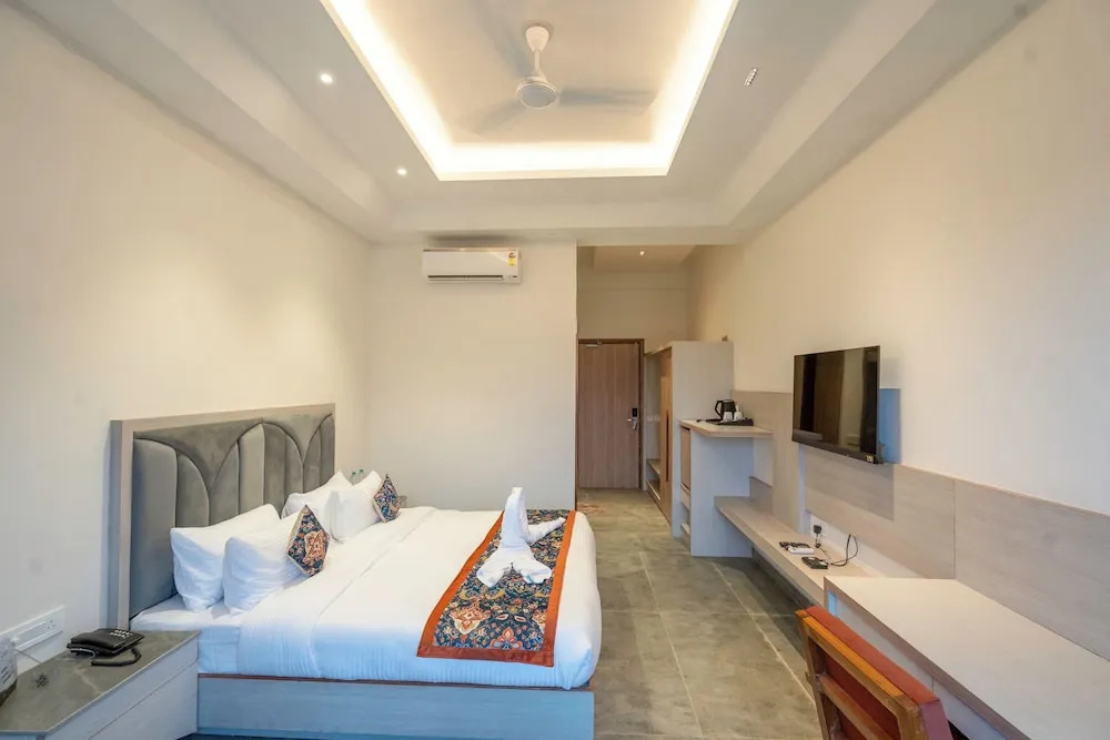 Evara Spa & Resort