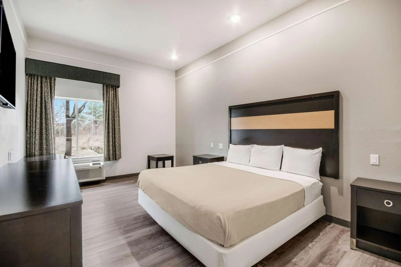 Photo - Sonesta Essential Hotel Houston-I-45 Spring