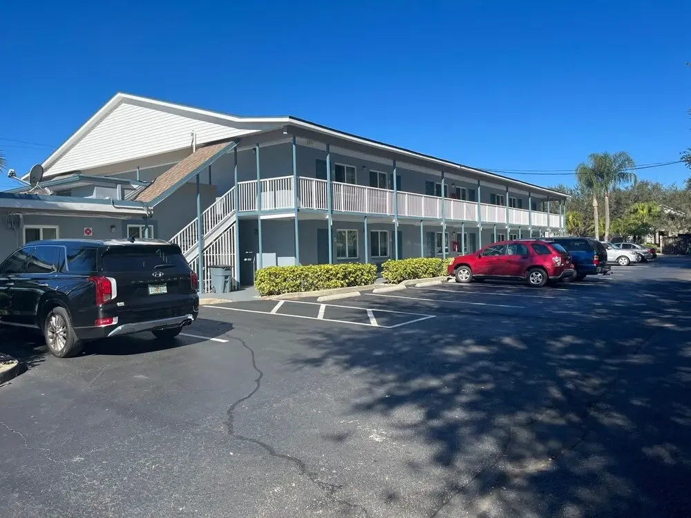 Photo - Brandon Motor Lodge