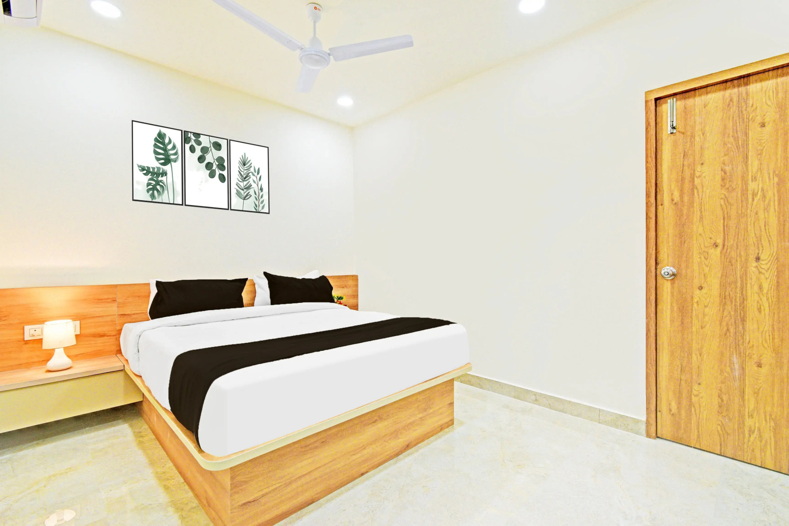 Foto - Super Townhouse Oak Kompally