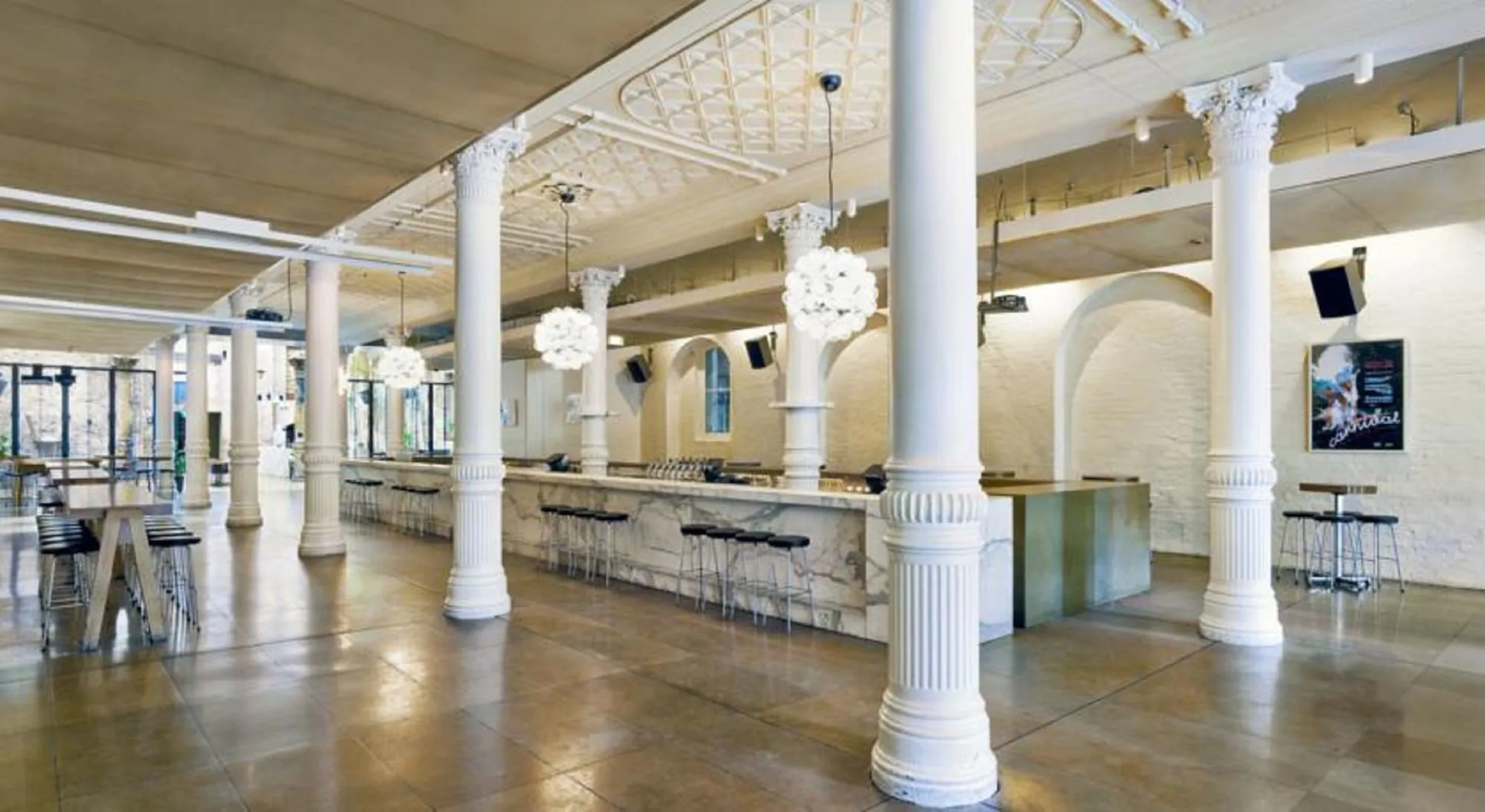 Foto - Establishment Hotel