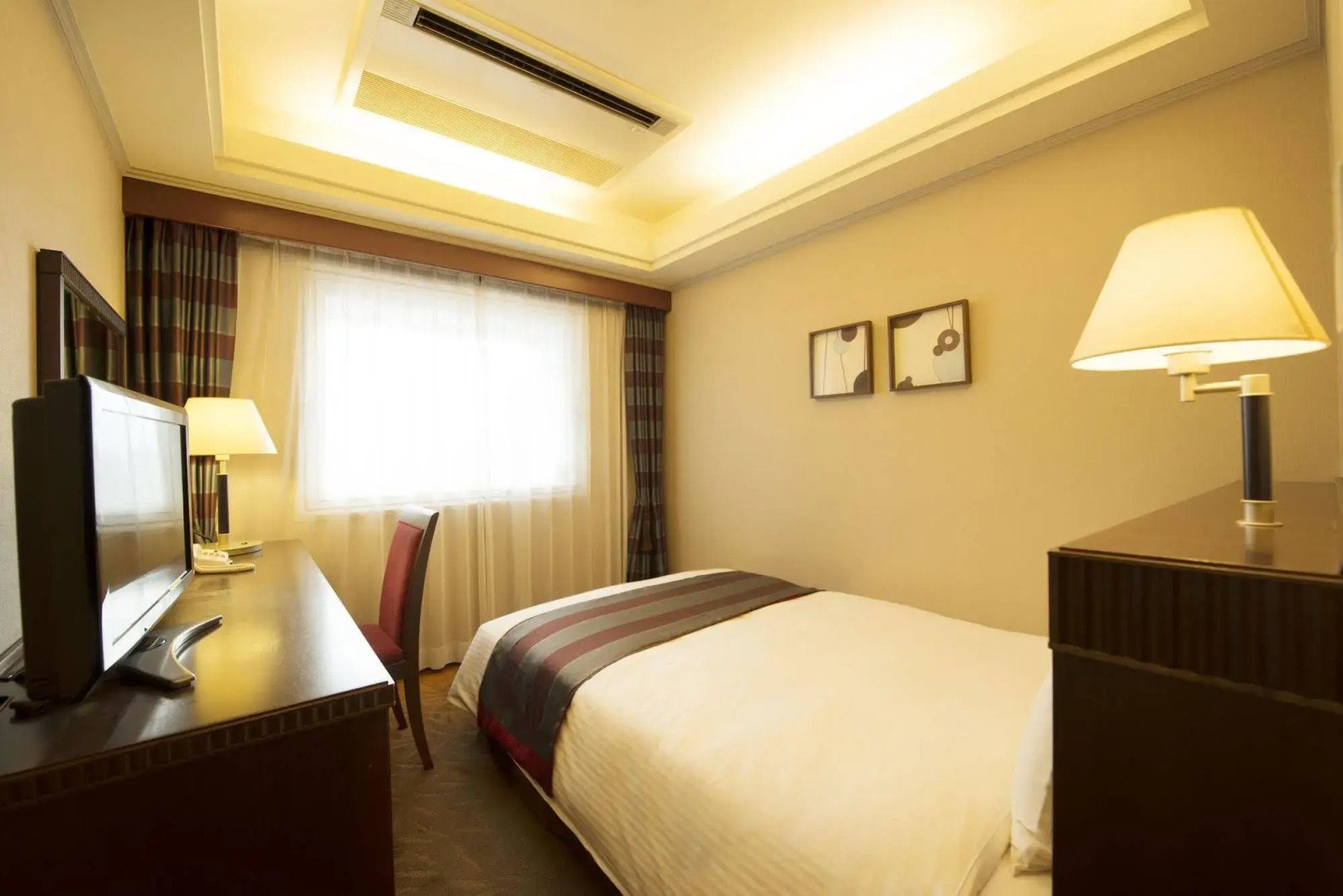 Photo - Shin Yokohama Grace Hotel