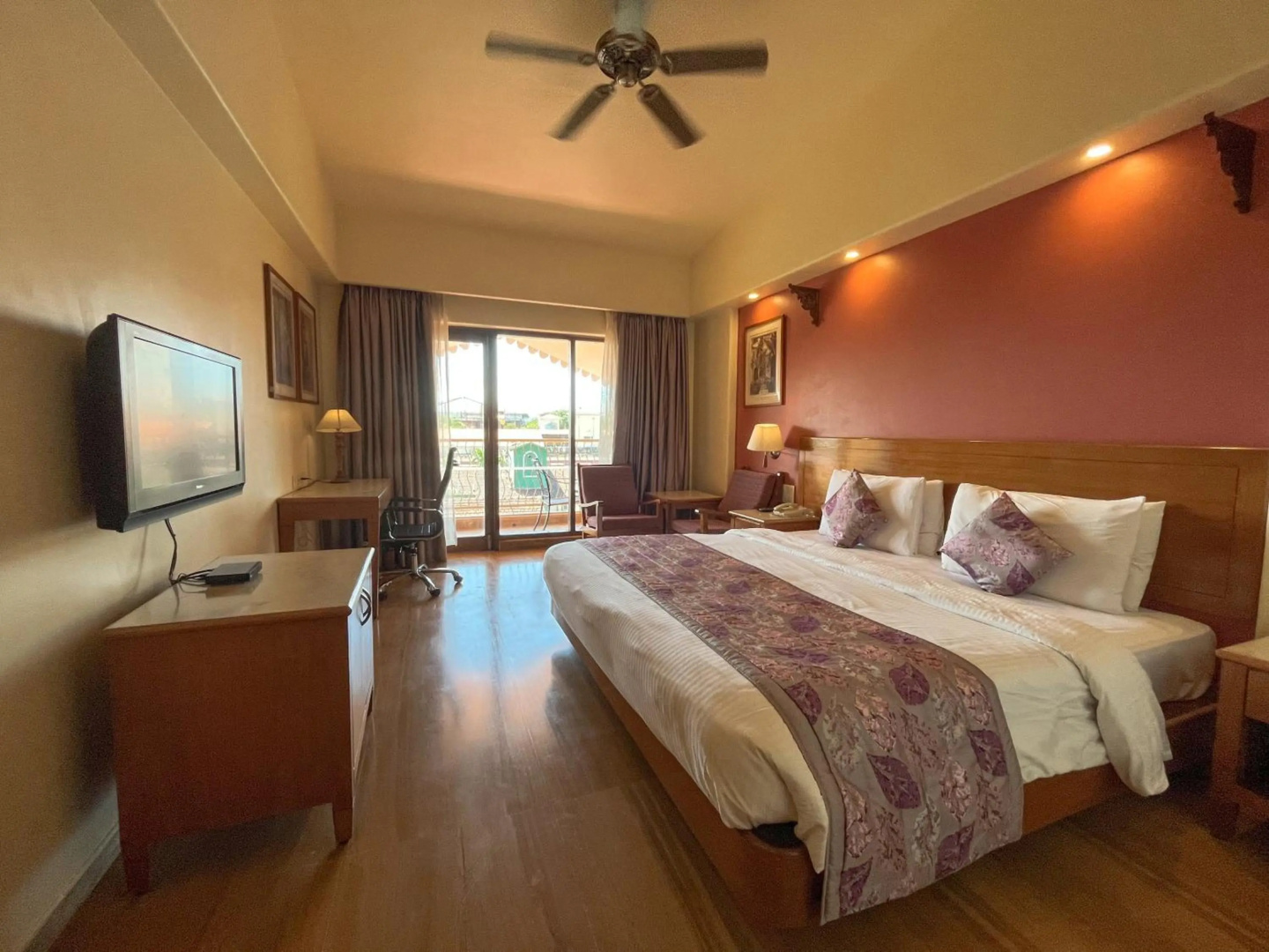 Foto - Acron Candolim Regina