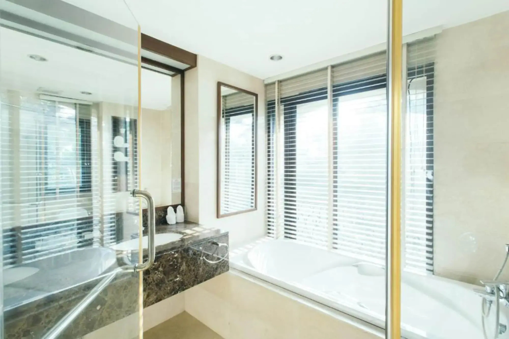 Foto - Thomson Residence Hotel