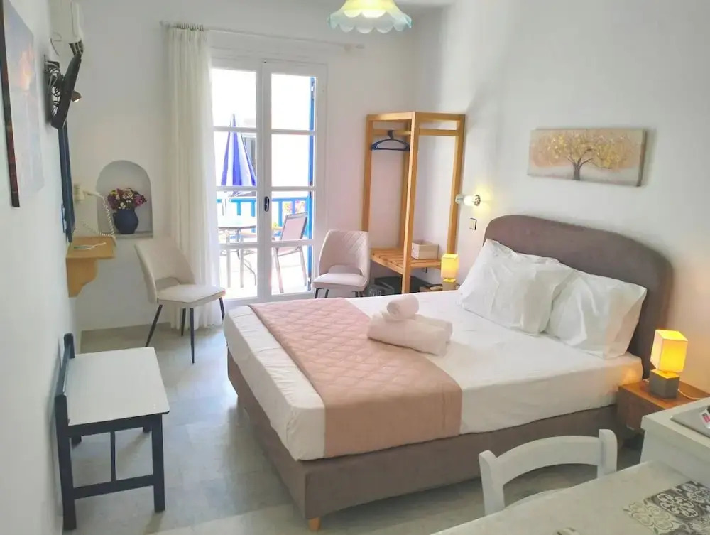 Photo - Nostos Studios at Saint George beach Agios Georgios Chora Naxos town