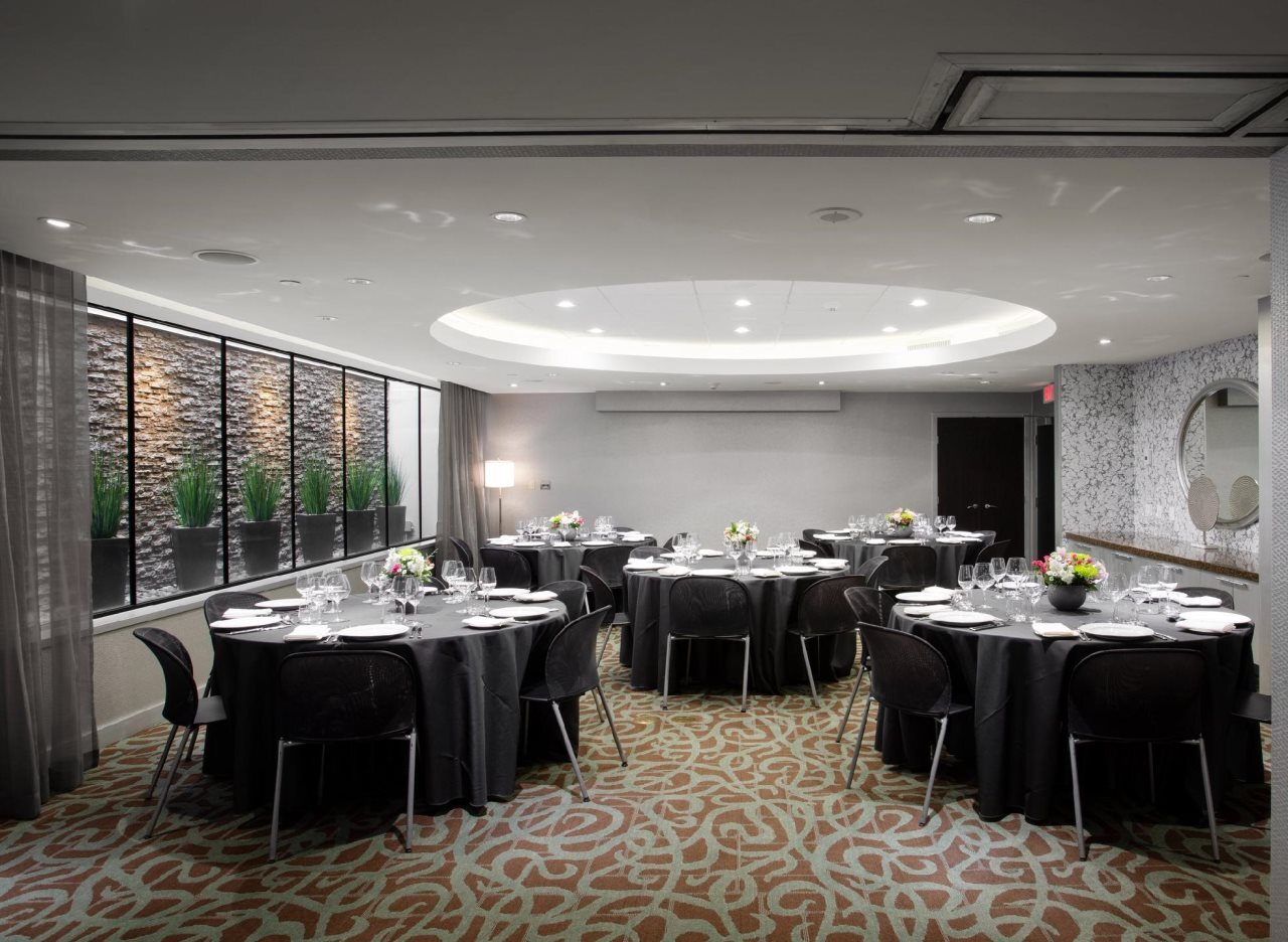 Photo - OPUS Vancouver