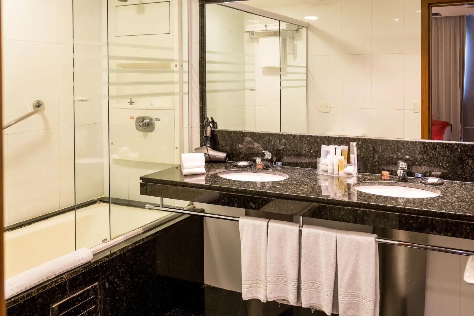 Photo - Wyndham Rio Barra