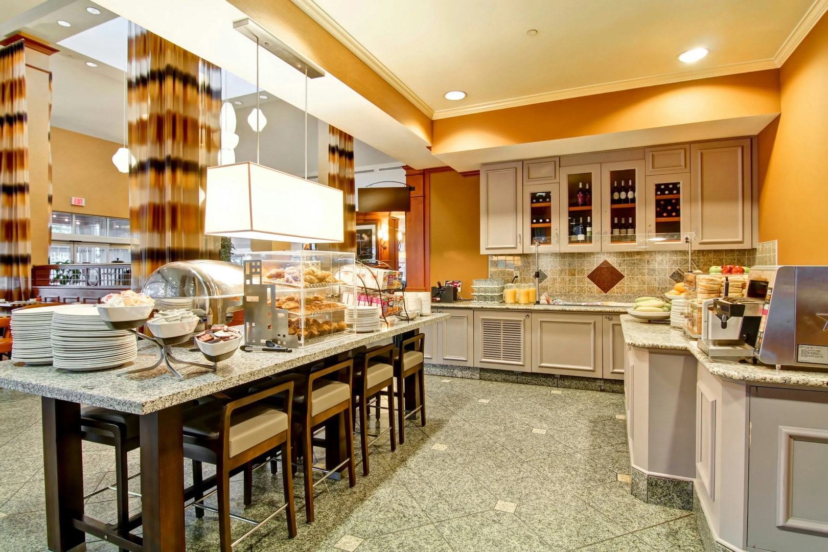 Foto - Hilton Garden Inn Ottawa Airport