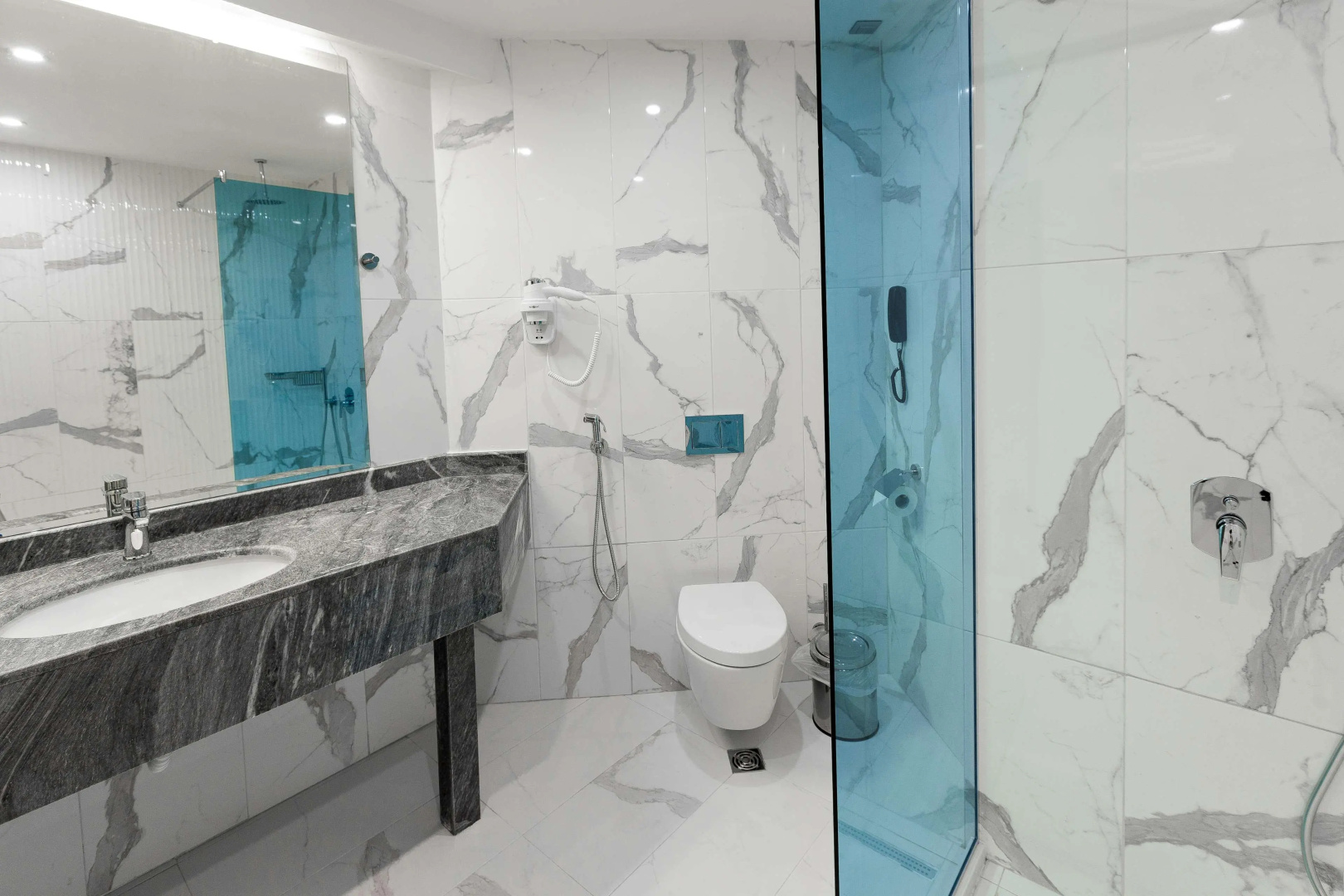 Foto - Best Western Plus Premium Inn