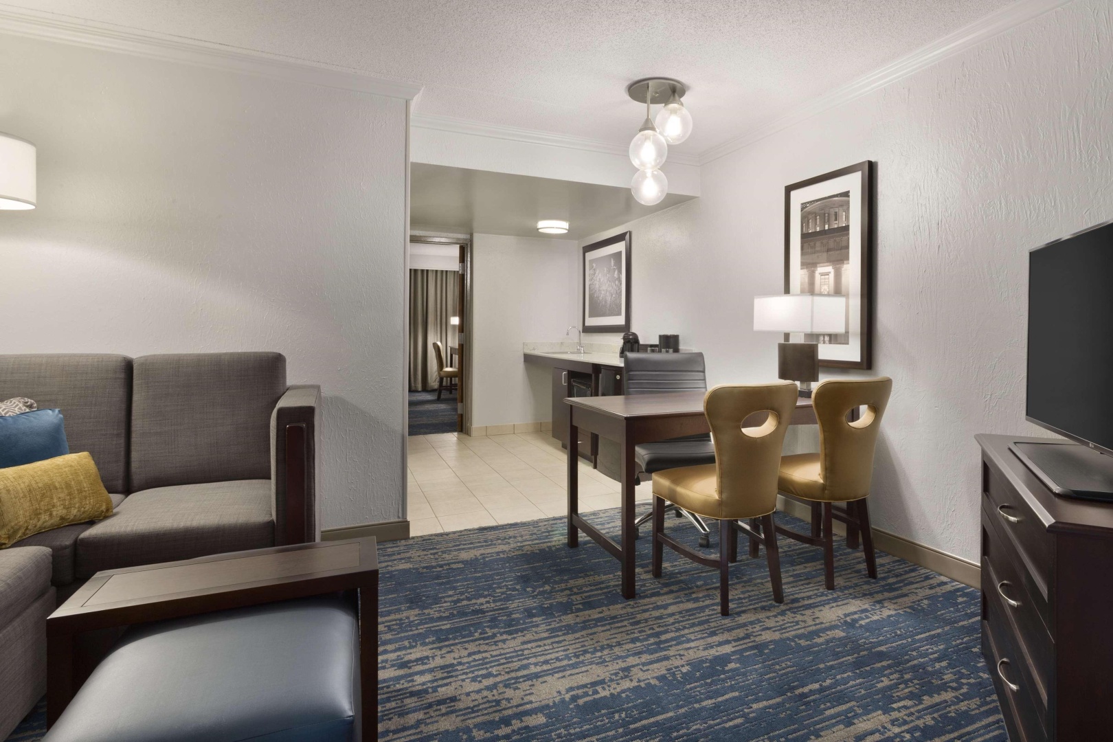 Photo - Embassy Suites by Hilton Columbus
