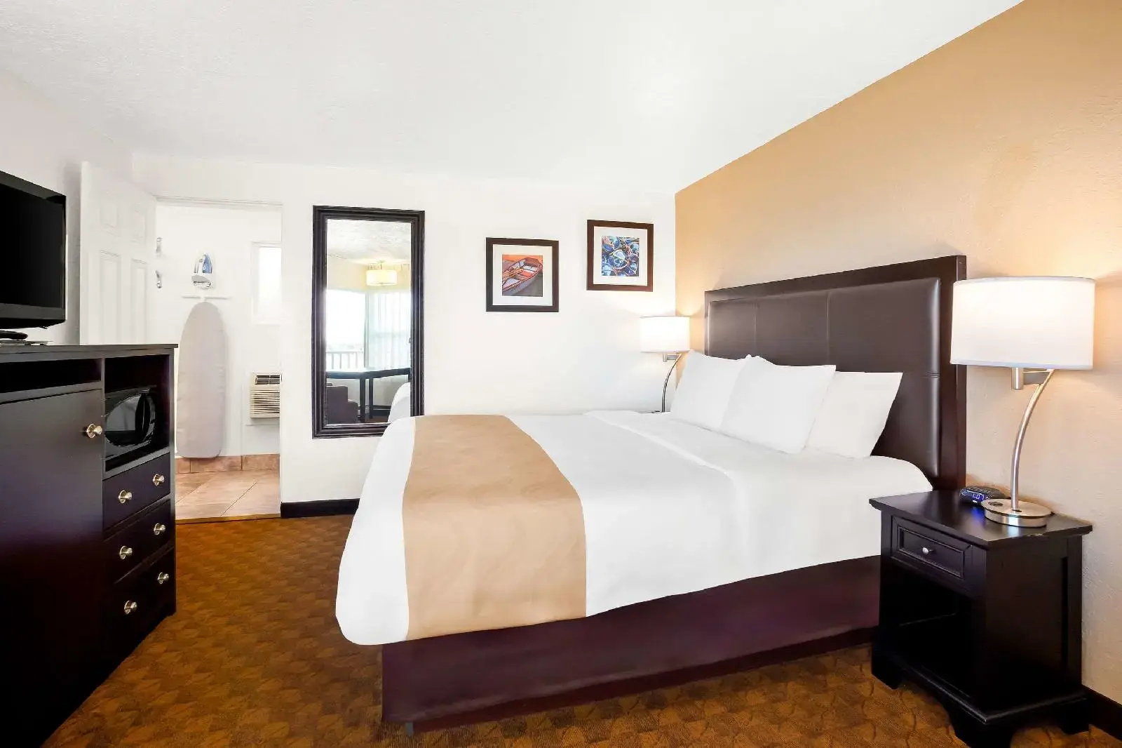 Photo - Port Angeles Inn