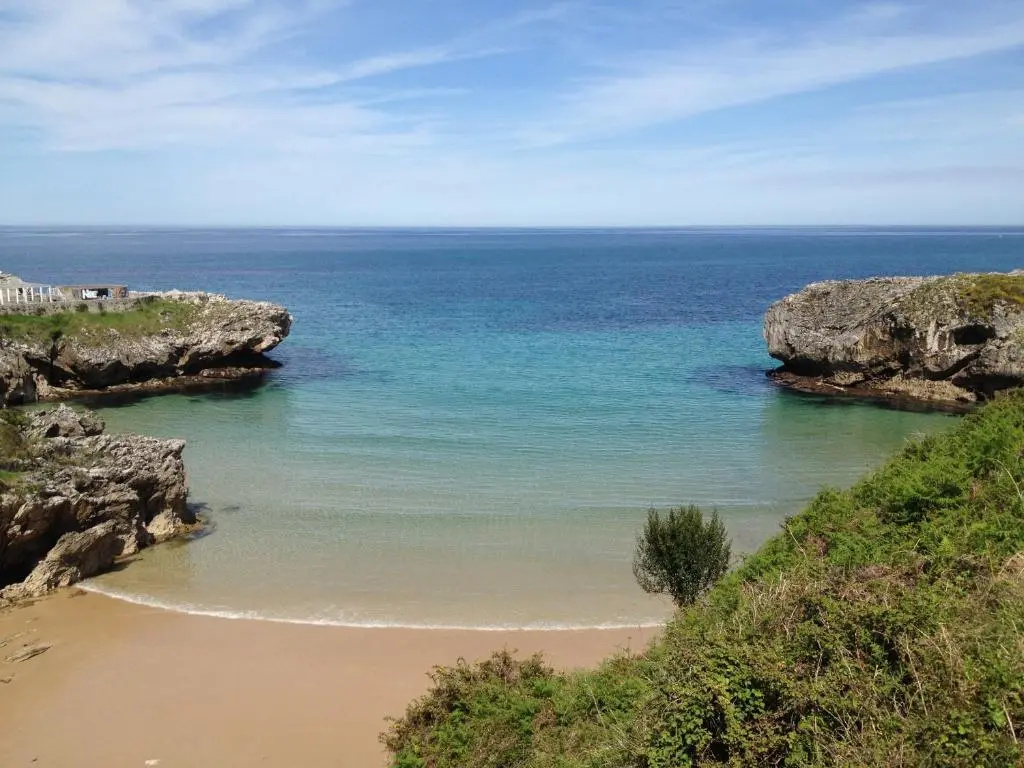 Photo - Las Rocas