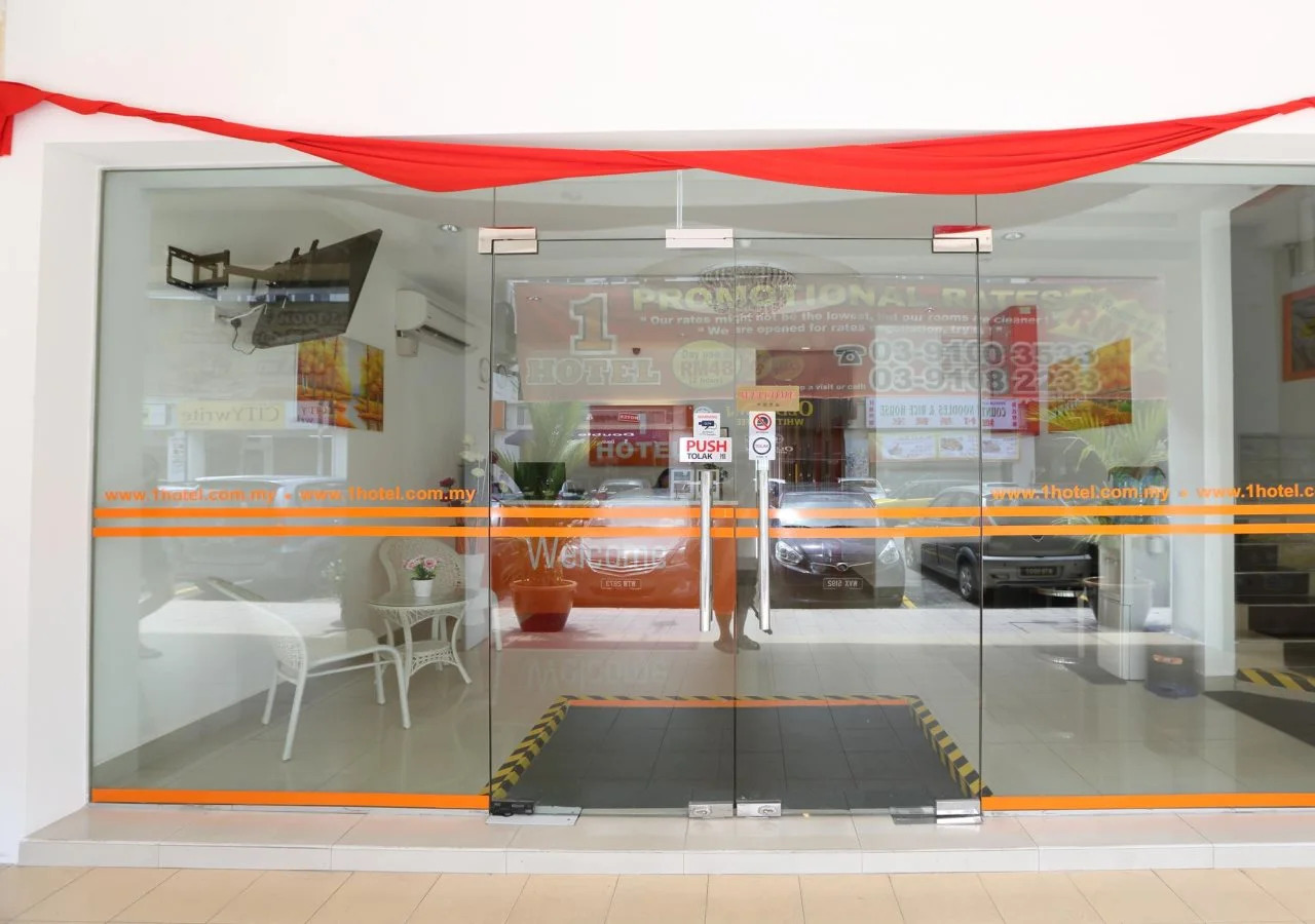 Photo - 1 Hotel Taman Connaught