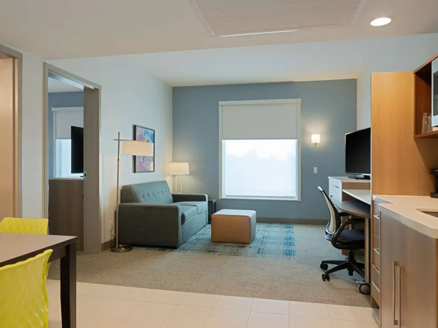 Photo - Home2 Suites By Hilton Atlanta Airport College Park
