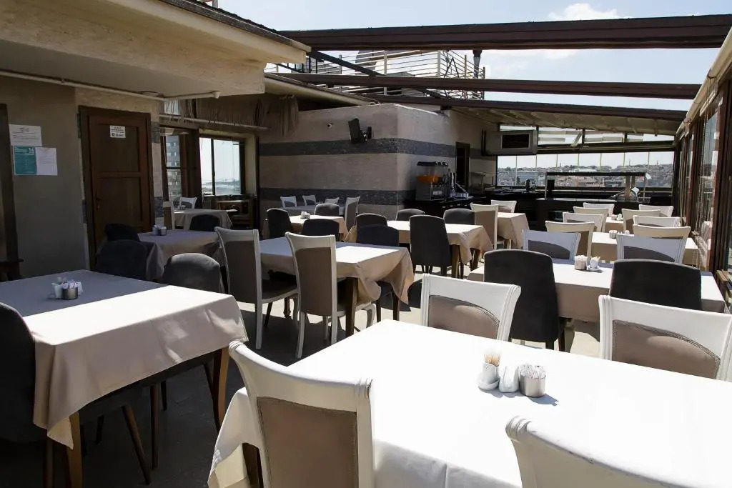 Photo - Istanbul River Hotel