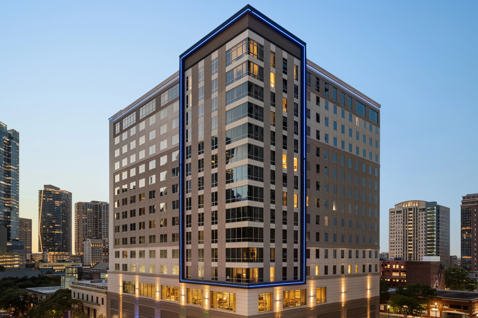 Photo - Staybridge Suites Houston Downtown by IHG