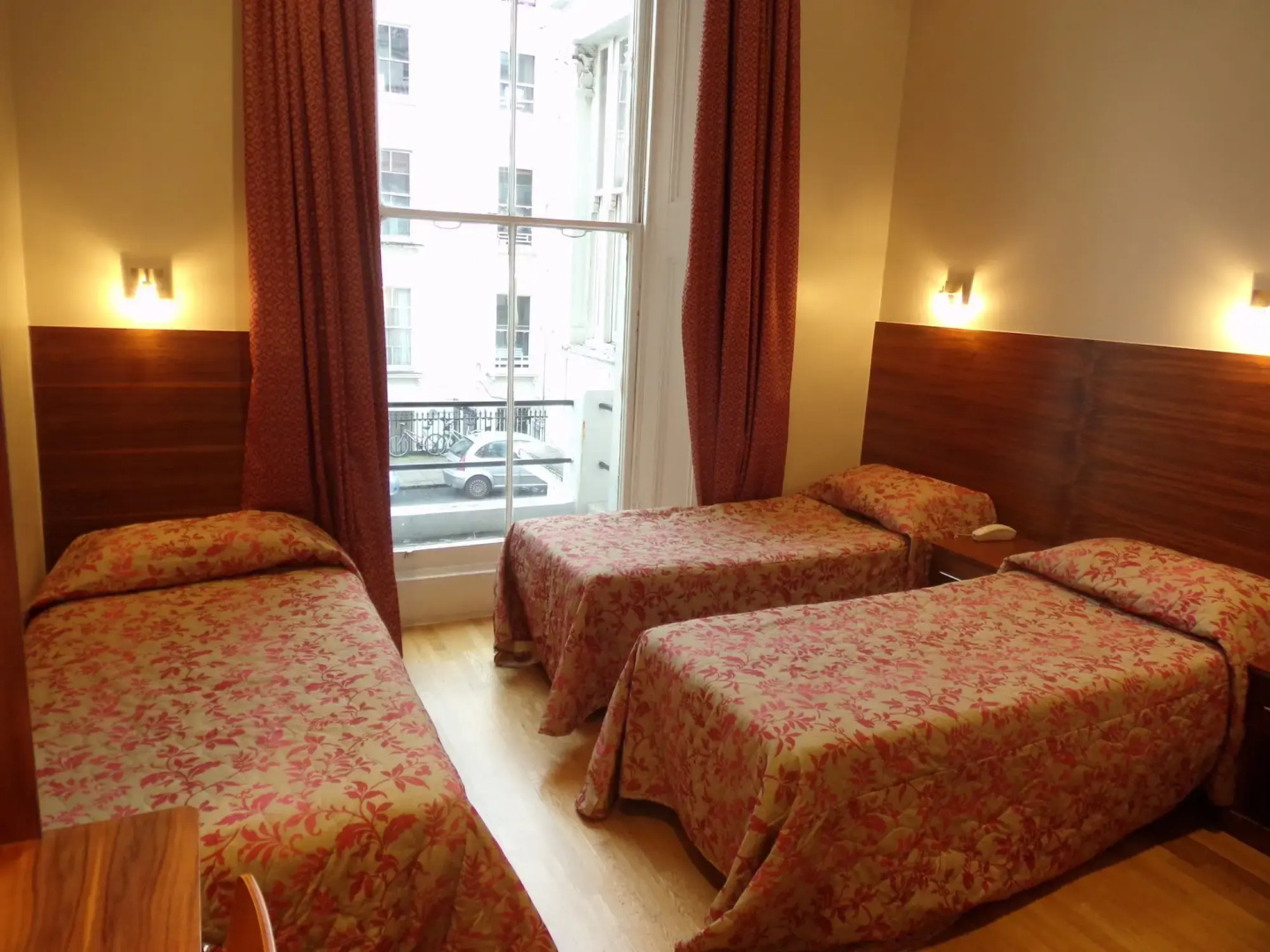 Foto - Wedgewood Hotel