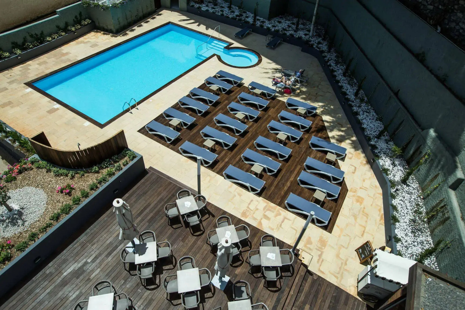 Photo - Santa Cruz Village Hotel