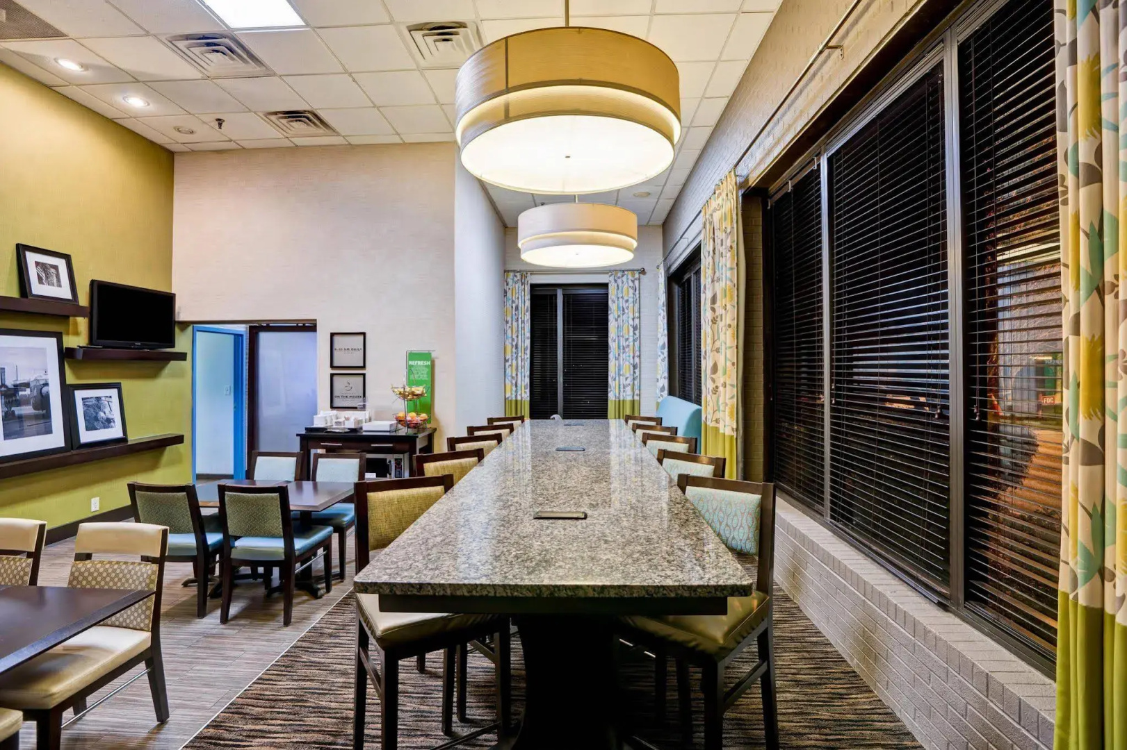 Foto - Hampton Inn Norfolk-Naval Base