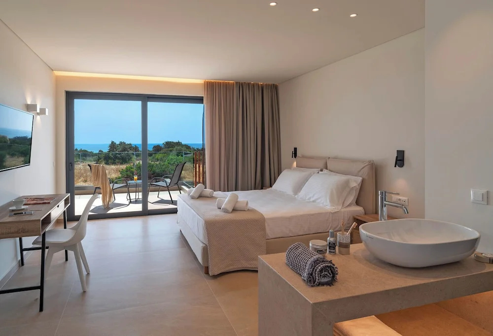 Photo - Aethrion Luxury Villas & Suites