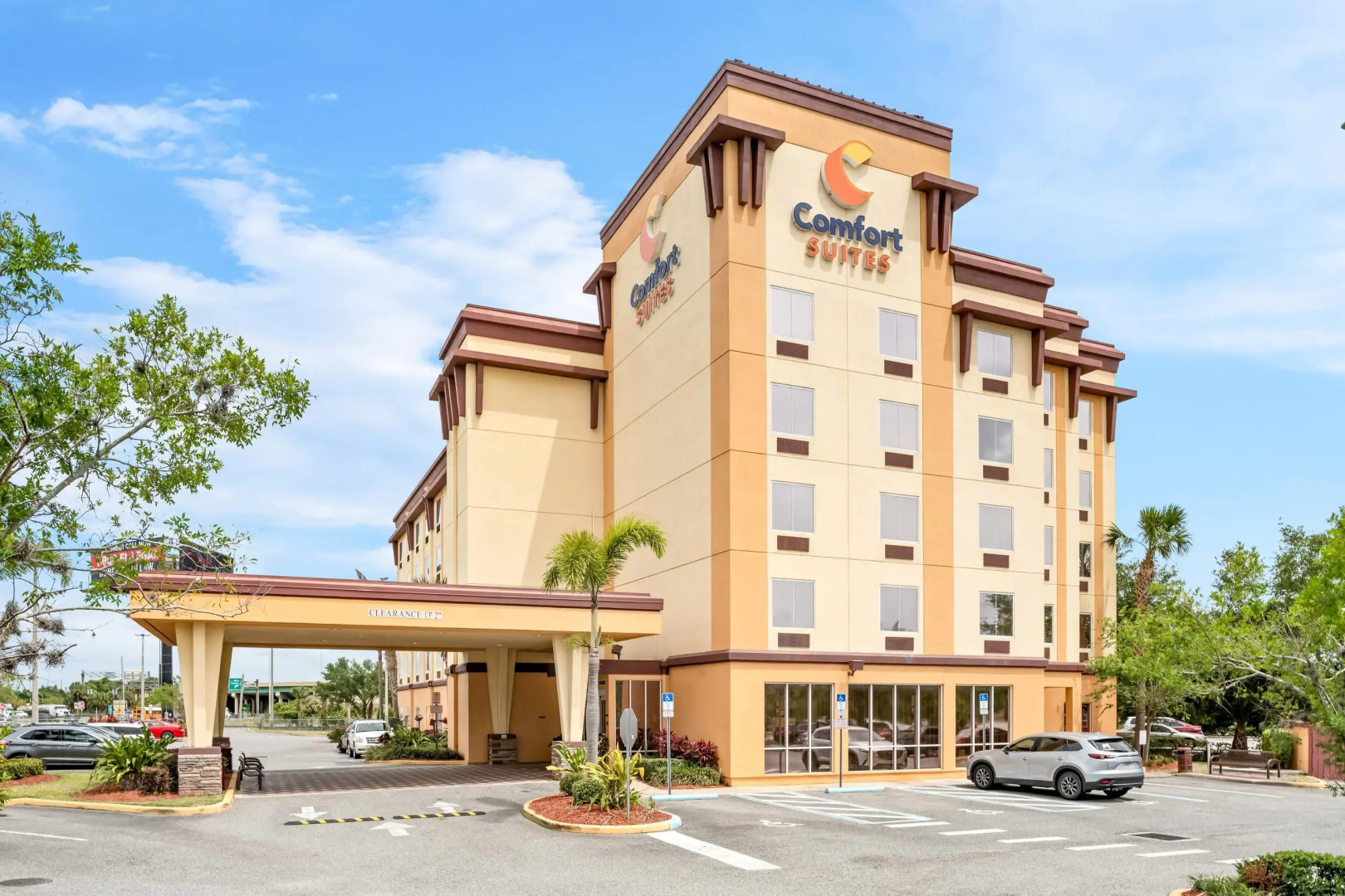 Photo - Comfort Suites Orlando Airport