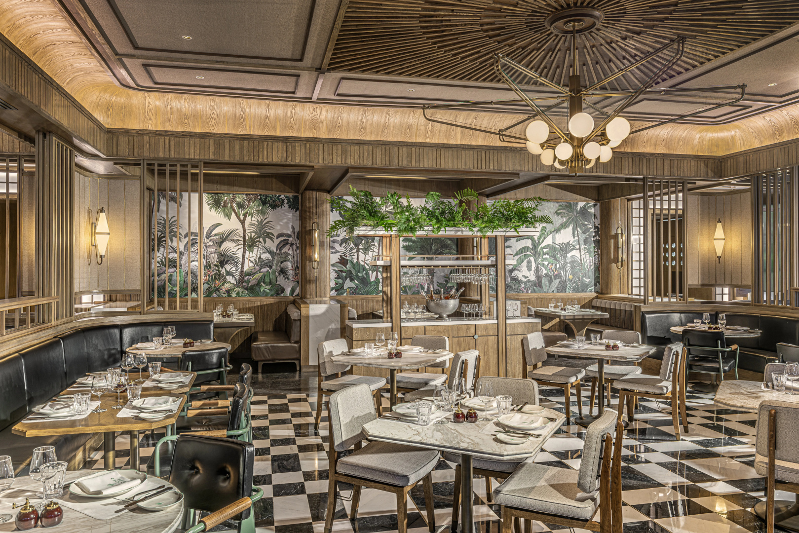 Photo - Four Seasons Hotel Bangkok at Chao Phraya River
