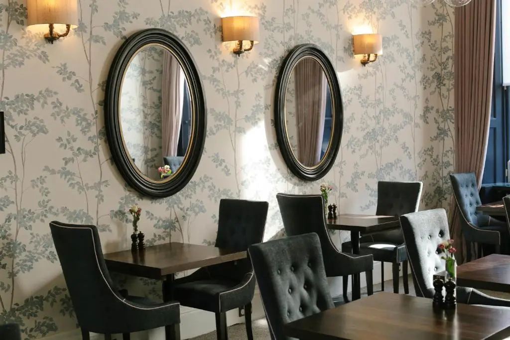 Photo - Nira Caledonia