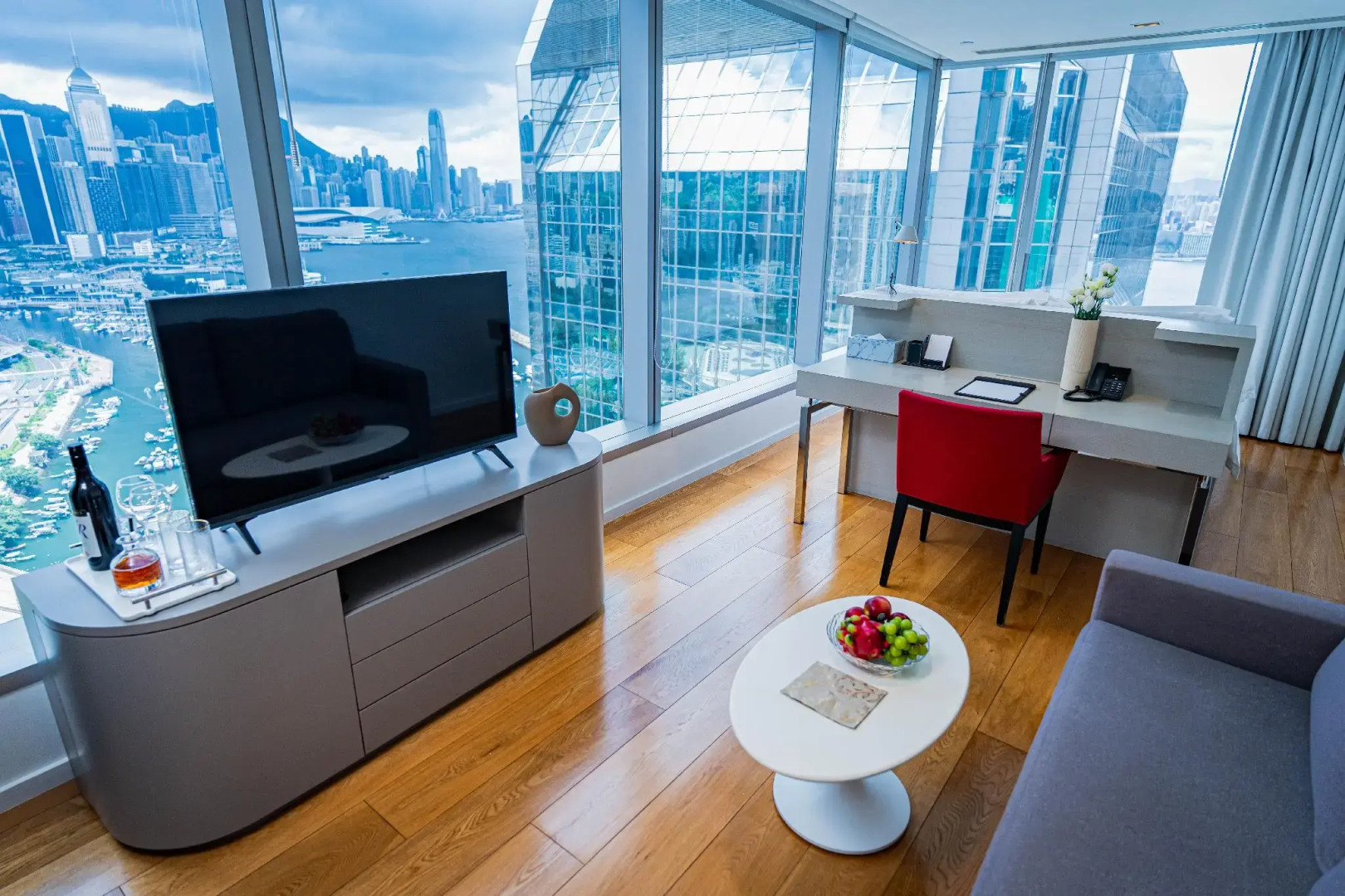 Photo - Twenty One Whitfield