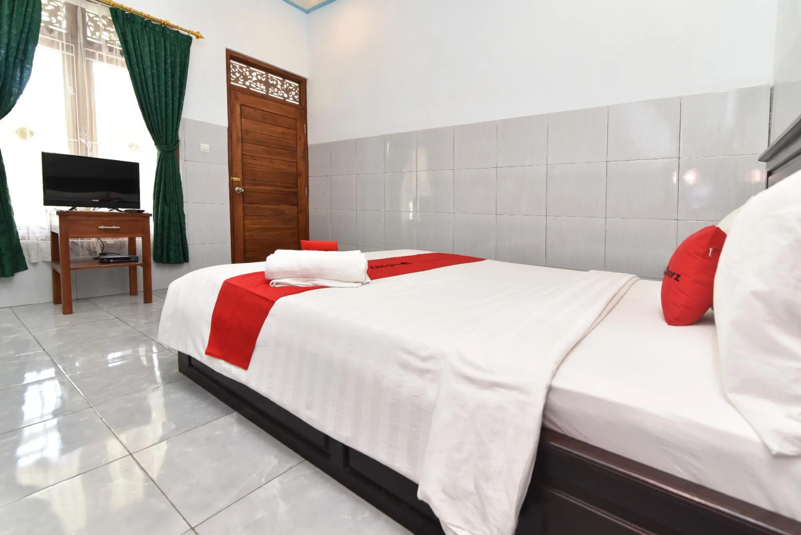 Foto - RedDoorz Plus @ Singaraja