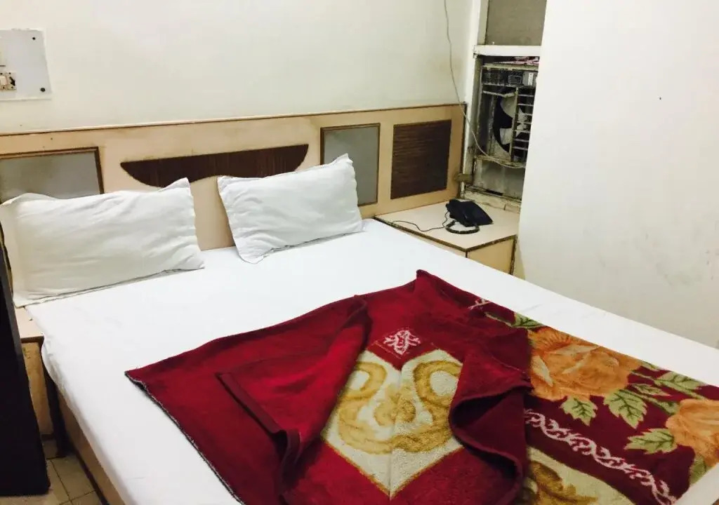 Photo - Hotel Harsha International