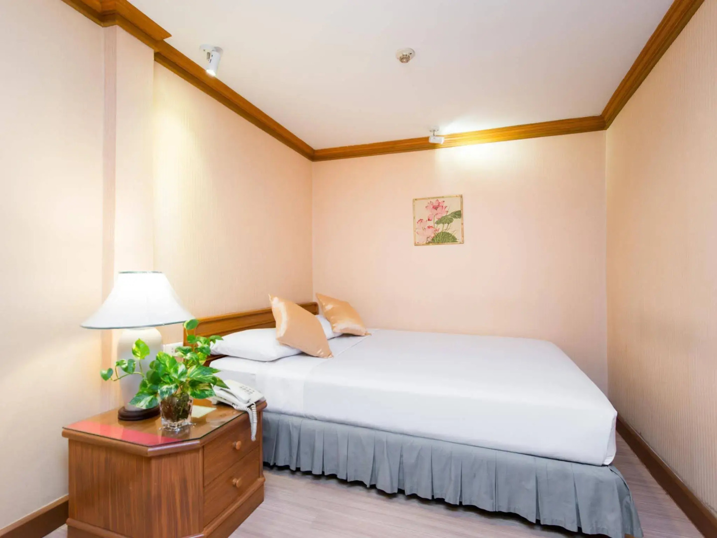 Foto - Wall Street Inn, Bangkok