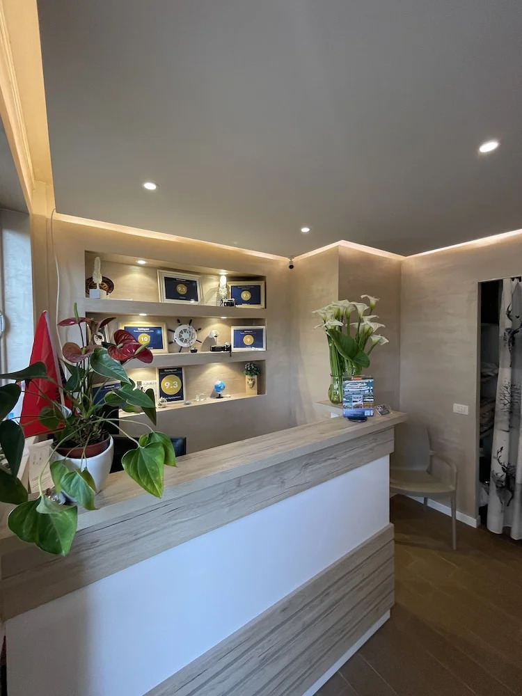 Photo - Arial Penthouse Suites