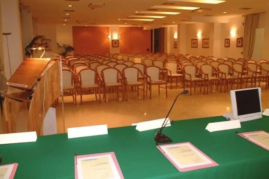 Photo - Hotel Degli Aranci