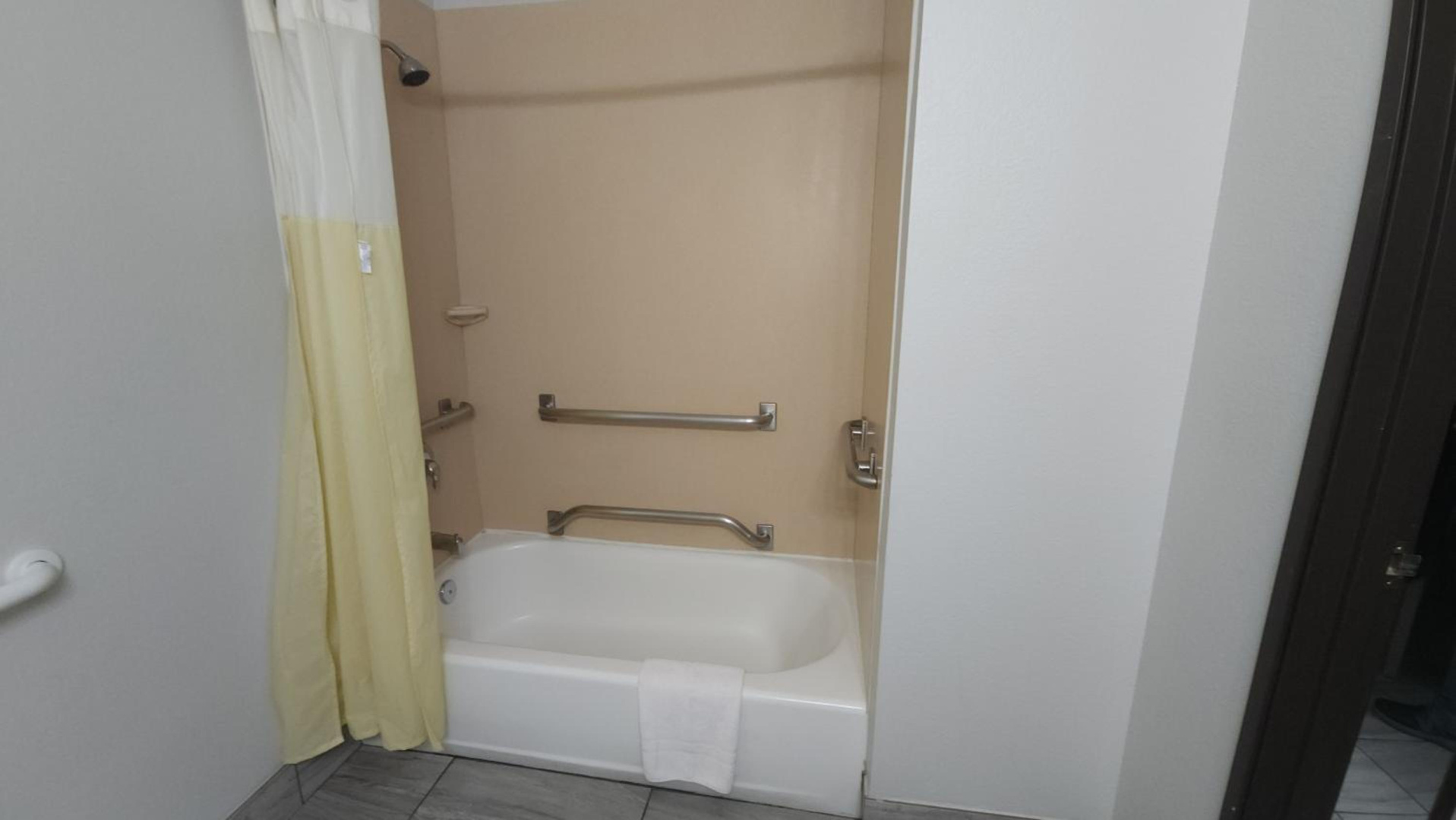 Photo - Comfort Inn West Valley - Salt Lake City South