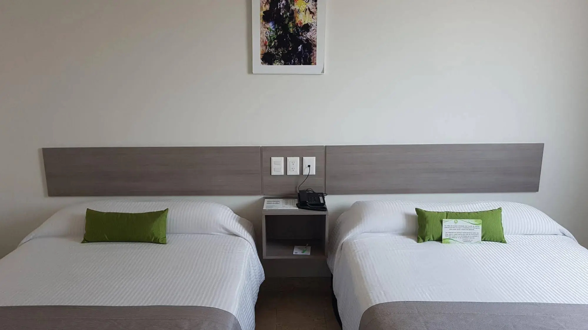 Photo - SR Hotel