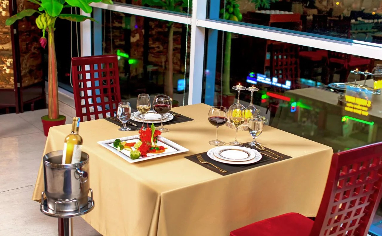 Photo - The Mira Hotel