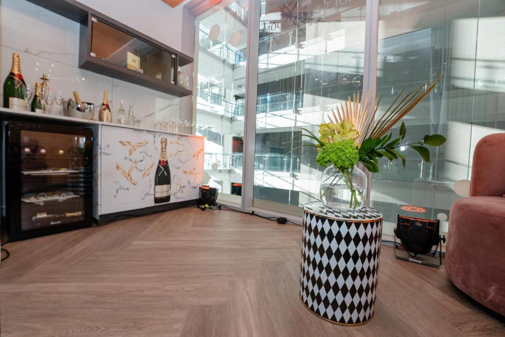 Photo - The Capital 15 on Orange Hotel & Spa