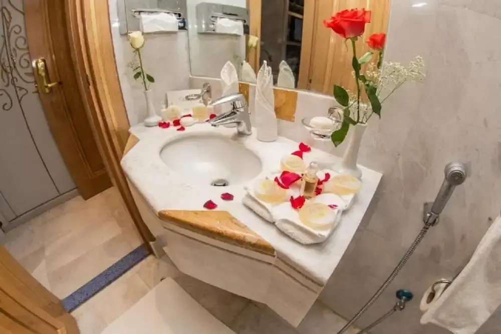 Photo - Montana Al Azizia Hotel