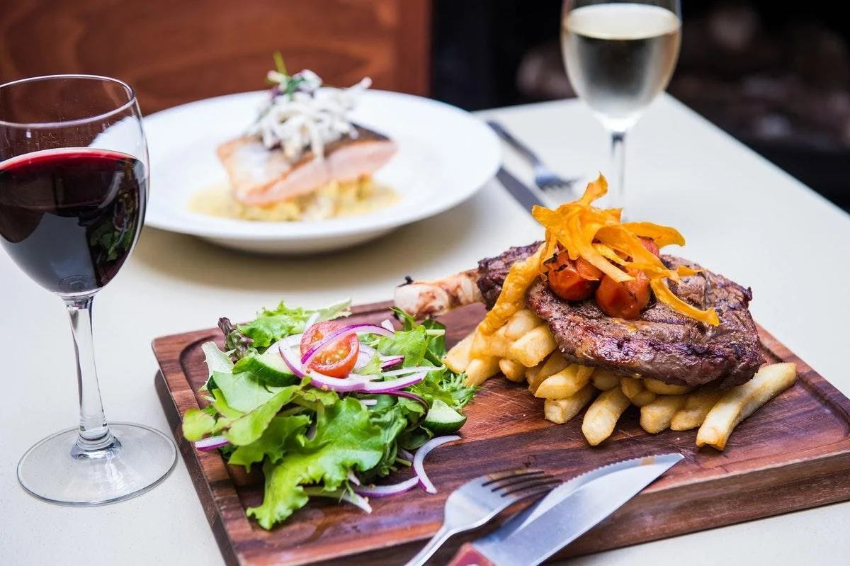 Foto - Nightcap at Blue Cattle Dog Hotel