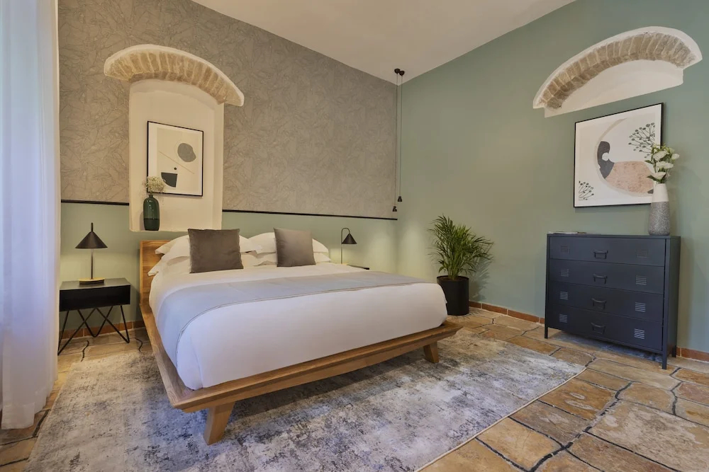 Photo - Villa Albi - Machne Yehuda Hotel
